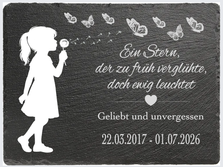 Silhouette eines Mädchens, das Pusteblume und Schmetterlinge pustet. Gedenktext.
